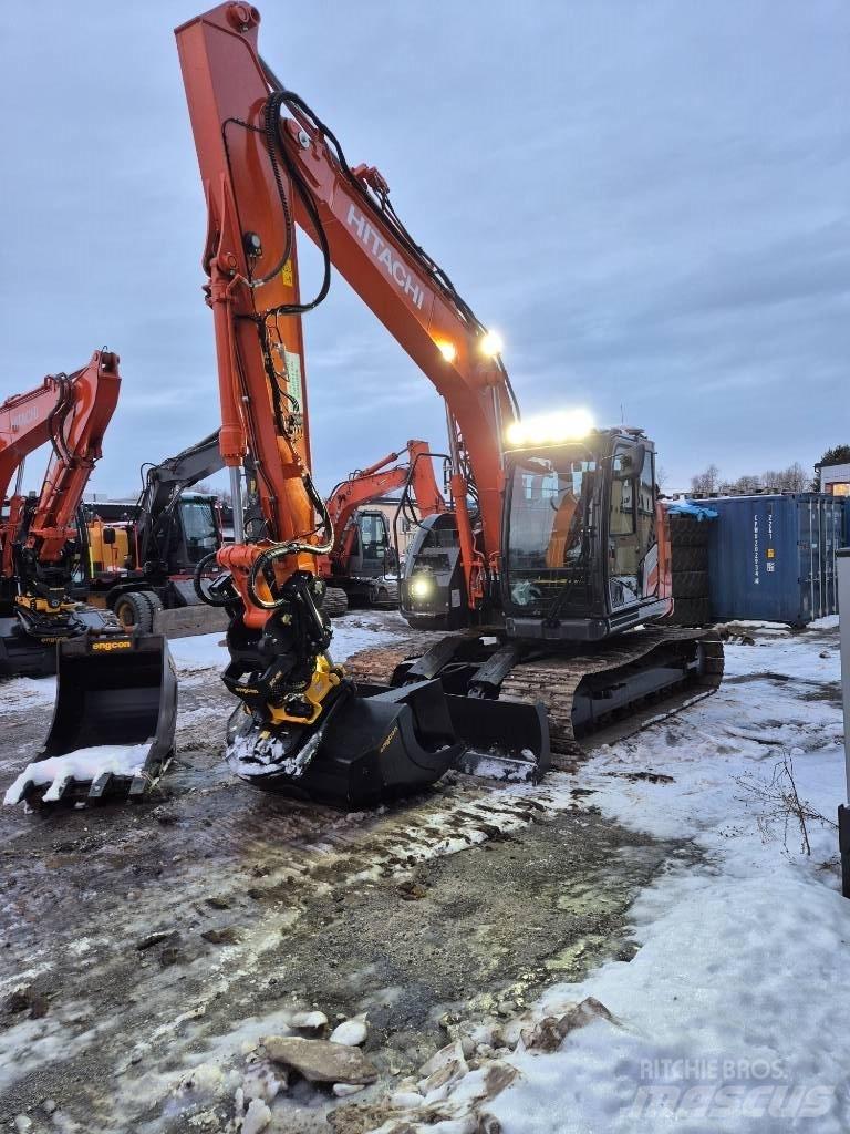 Hitachi ZX 135 US-7 Excavadoras de cadenas