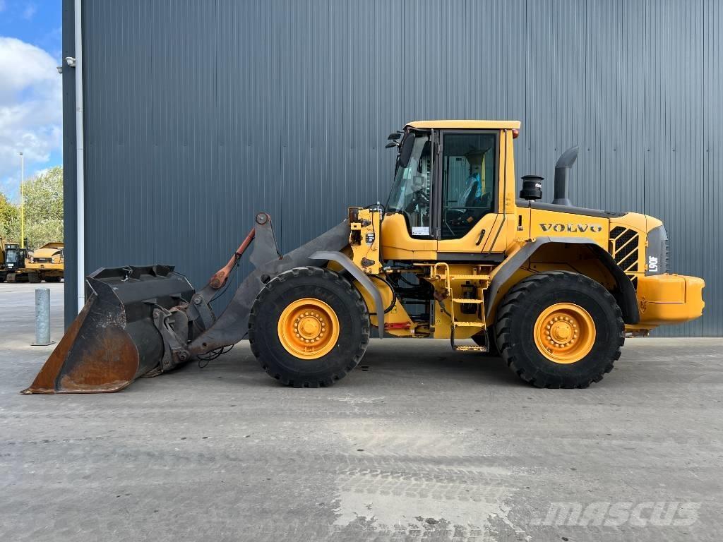 CAT L90F Cargadoras sobre ruedas