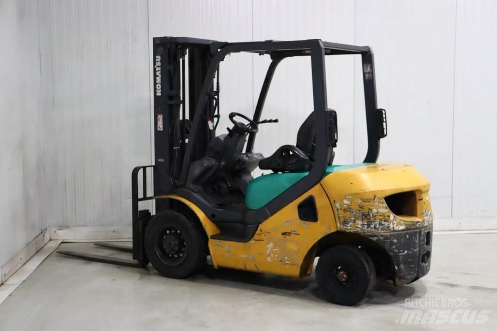 Komatsu FD25T-16 Carretillas diesel