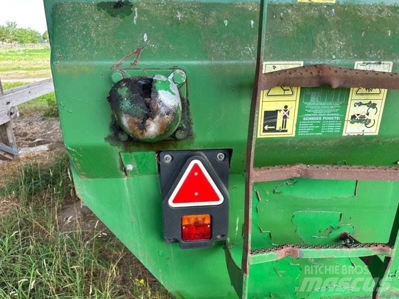Keenan 115 FP Tolvas de recepción