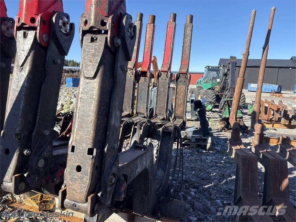 Komatsu 875 Otros componentes