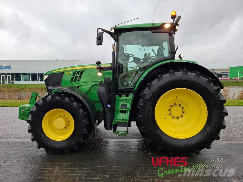 John Deere 6215 R Tractores