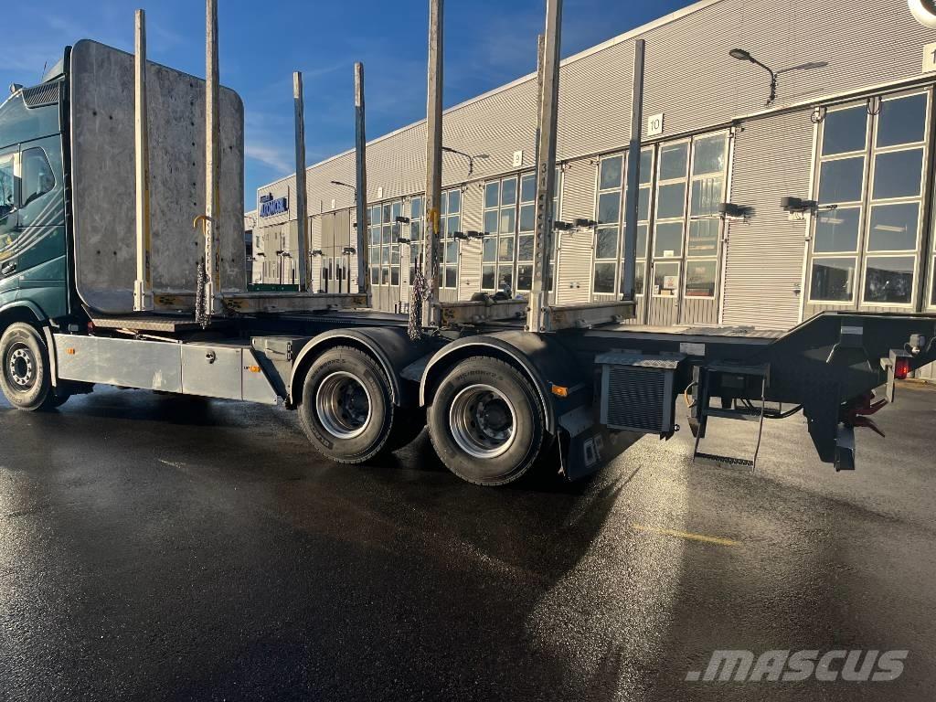 Volvo FH 16 Transporte de madera