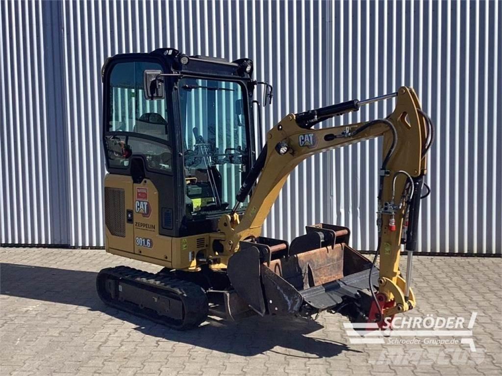CAT 301.6 Excavadoras de ruedas