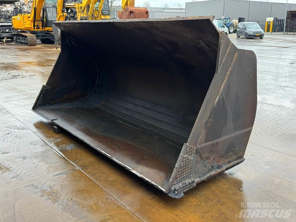 CAT Bucket CAT 980 Cucharones