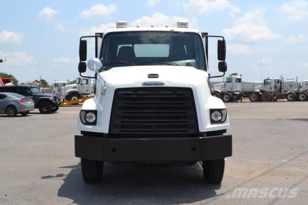 Freightliner 114SD Camiones plataforma