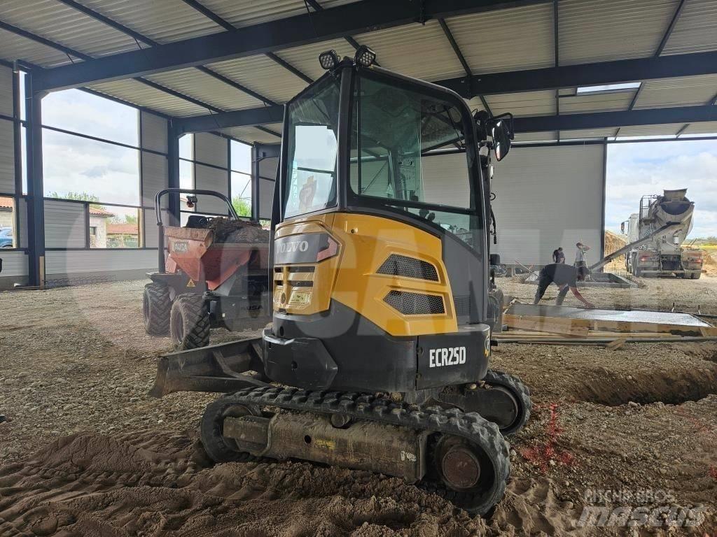 Volvo ECR 25 D Mini excavadoras < 7t