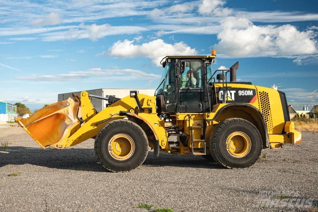 CAT 950M Cargadoras sobre ruedas