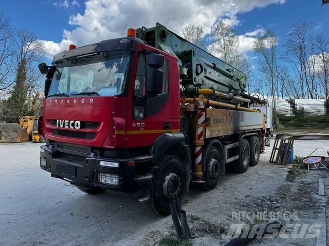 Iveco Trekker 450 Camión hormigonera