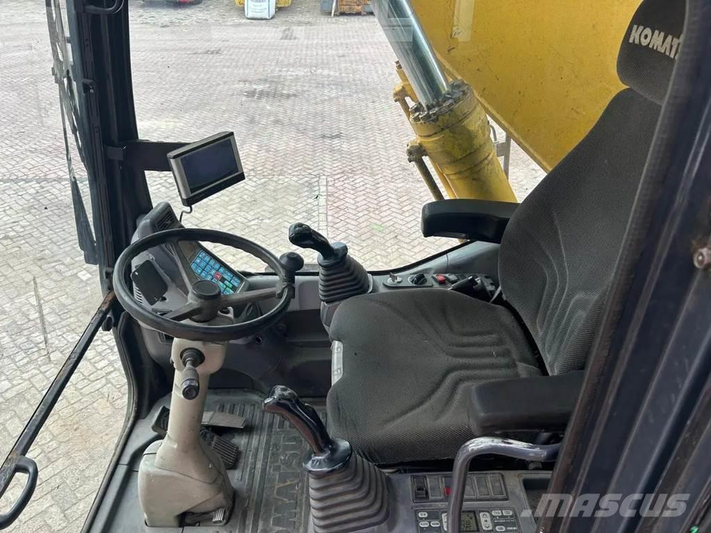 Komatsu PW200 Excavadoras de ruedas