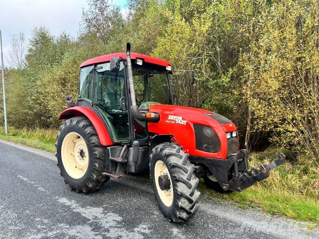Zetor 7441 PROXIMA Tractores