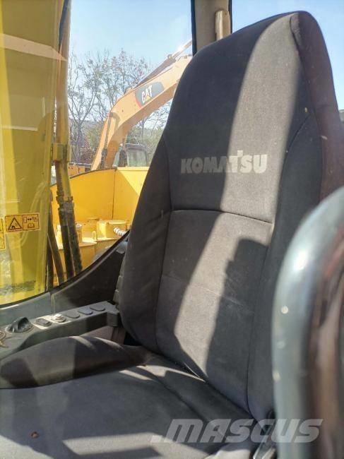 Komatsu PC 70 Excavadoras de cadenas