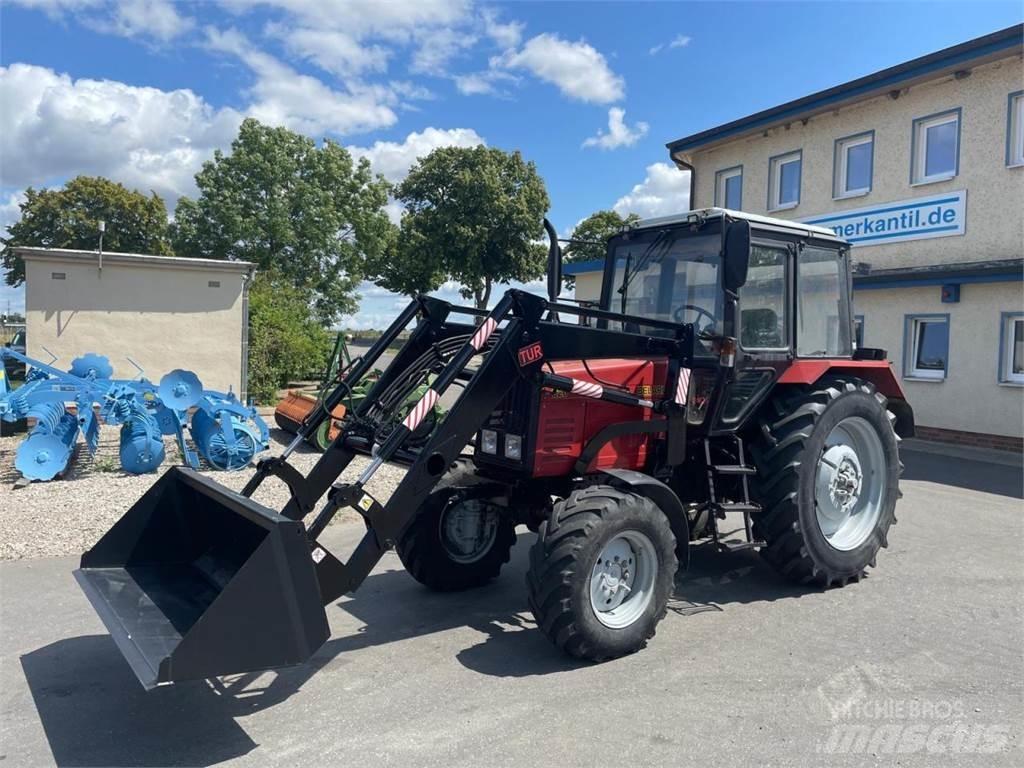 Belarus MTS 820 + FL Tractores