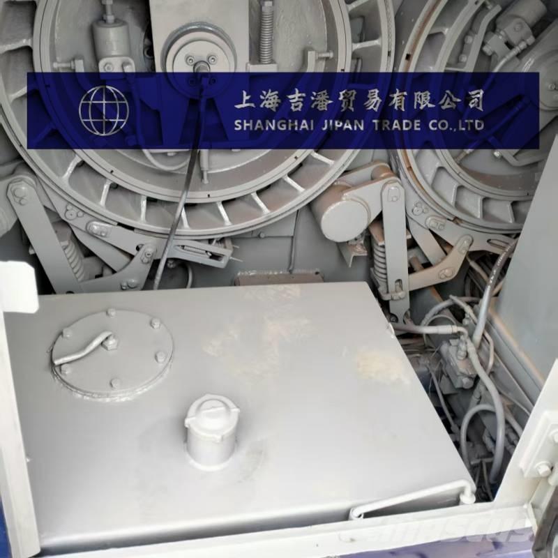 Kobelco 7065 Grúas de oruga