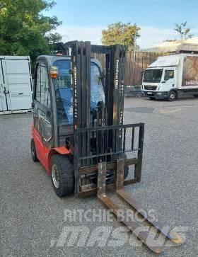 Manitou MI 25 Carretillas diesel