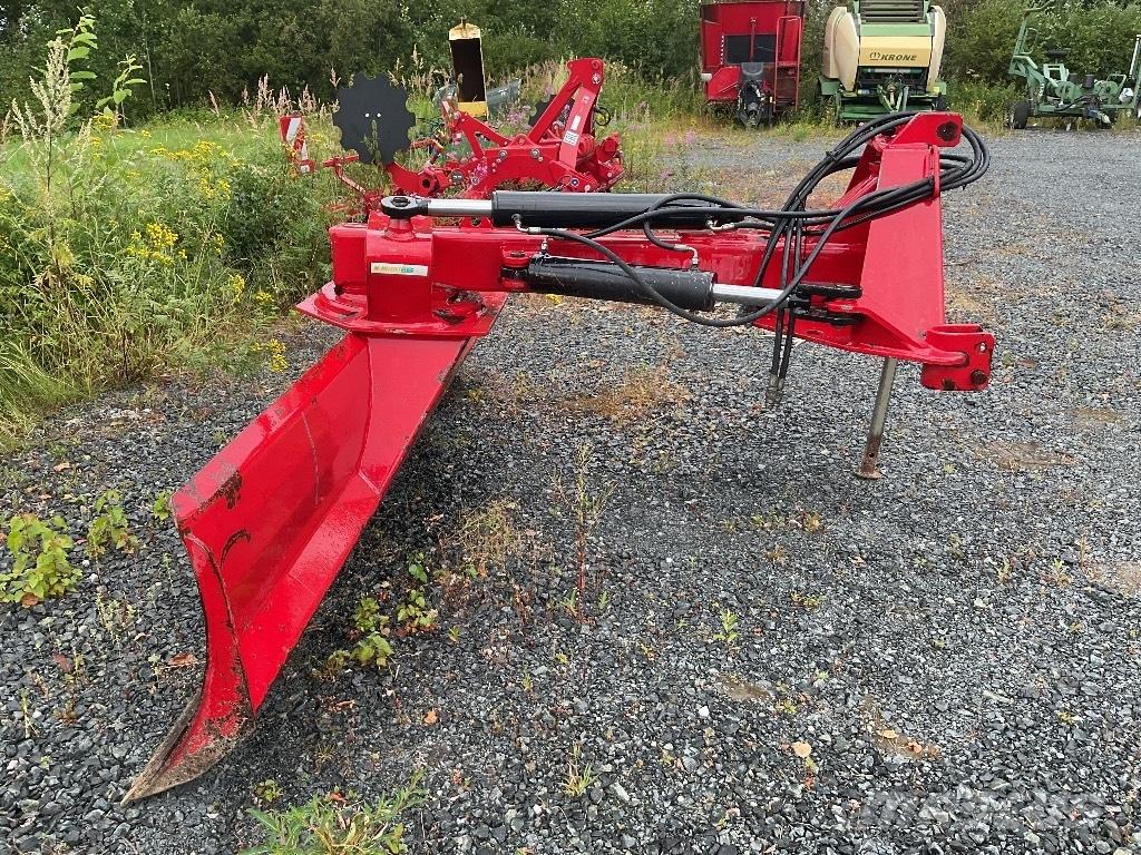 Vama 300 JH 2 Rastras para caminos
