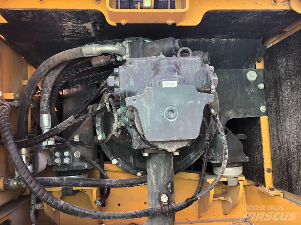 Komatsu 350 Excavadoras de cadenas