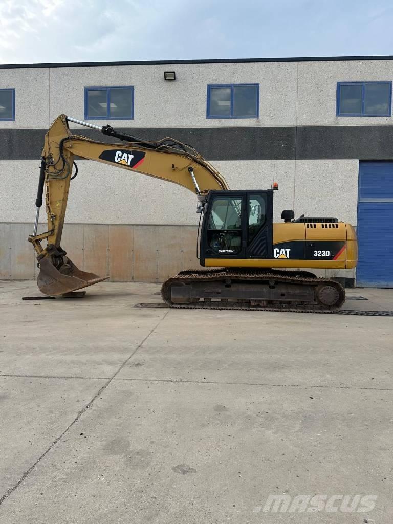 CAT 323 D LN Excavadoras de cadenas
