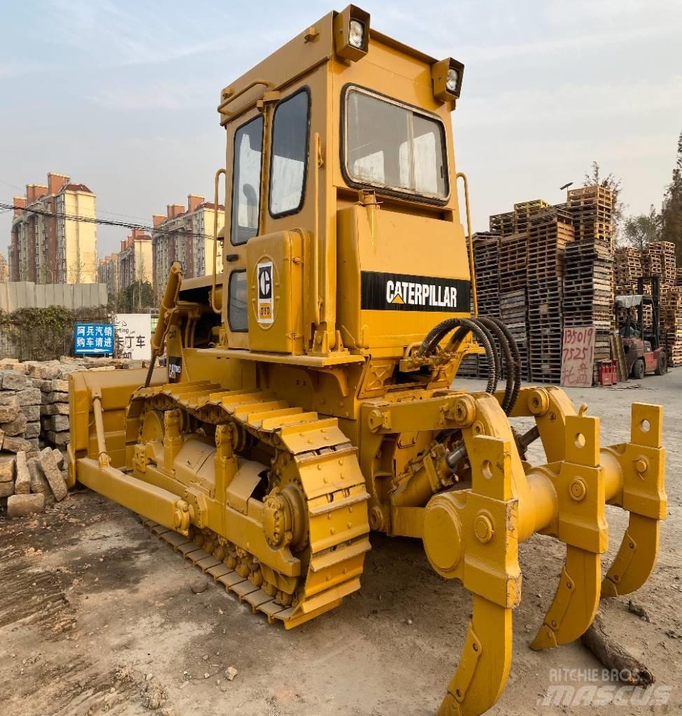 CAT D 6 D Buldozer sobre oruga