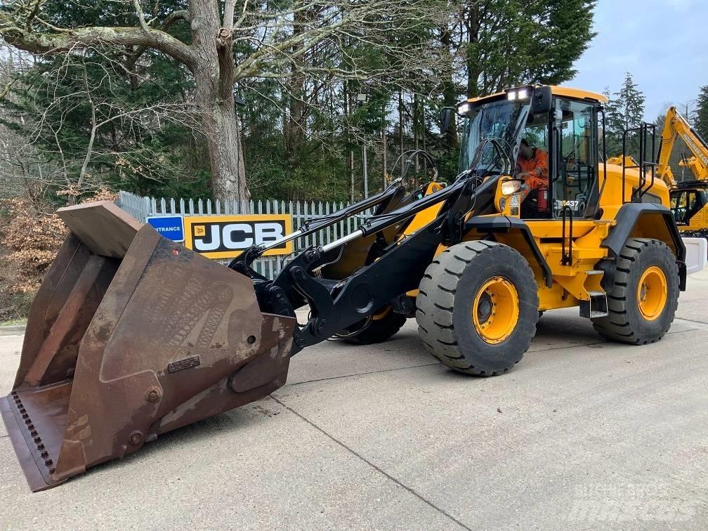 JCB 437 HT Cargadoras sobre ruedas