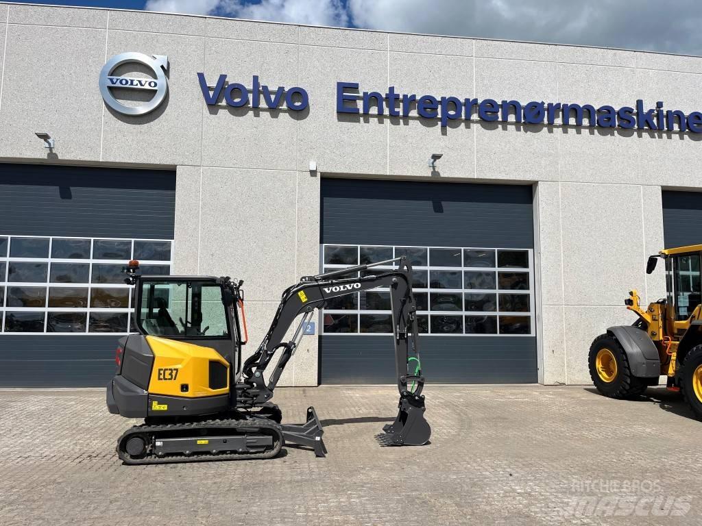 Volvo EC37F Mini excavadoras < 7t