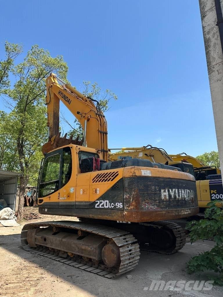 Hyundai 220LC-9S Excavadoras de cadenas