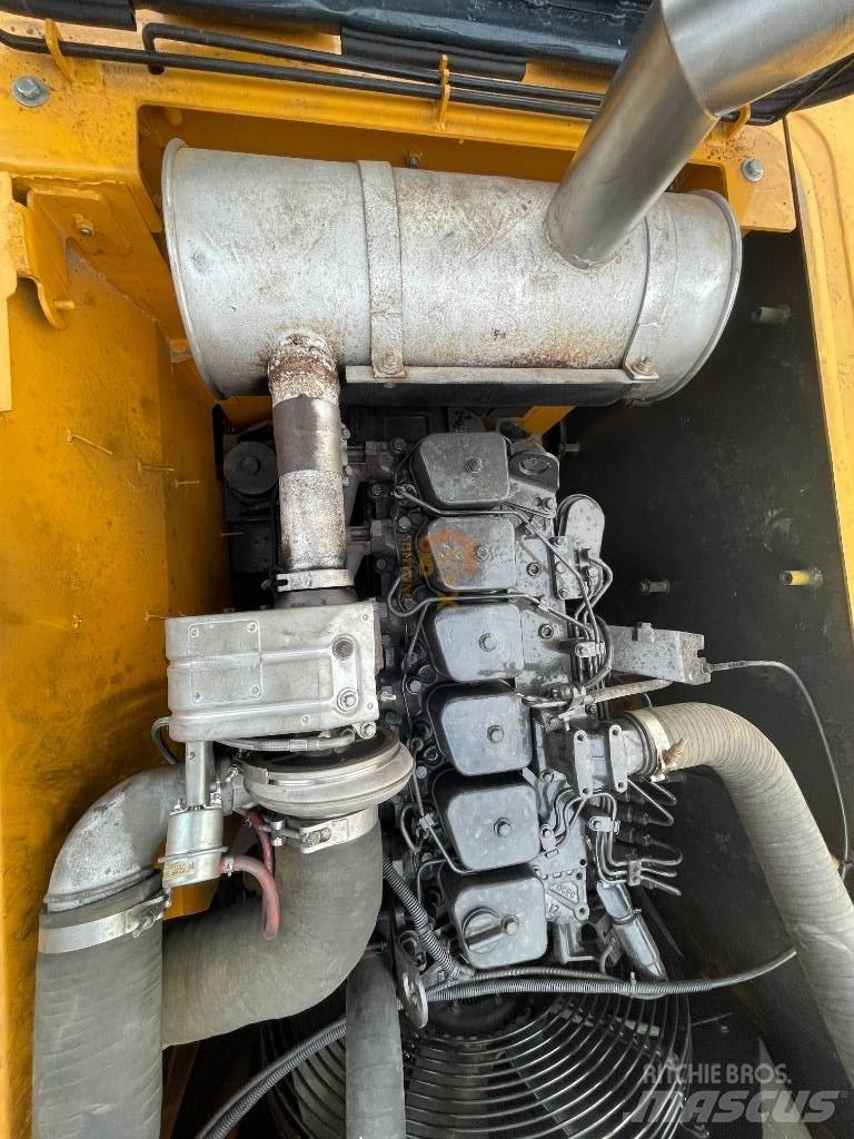 Hyundai 210W-9 Excavadoras de ruedas
