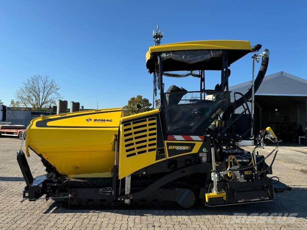 Bomag BF 300 C-2 Asfaltadoras