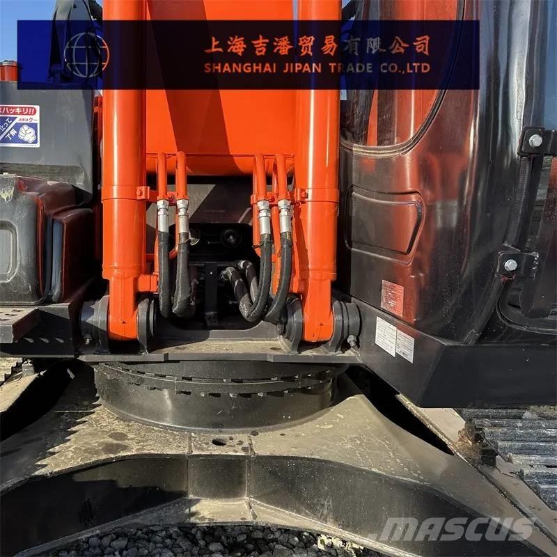 Hitachi ZX 200 Excavadoras de cadenas