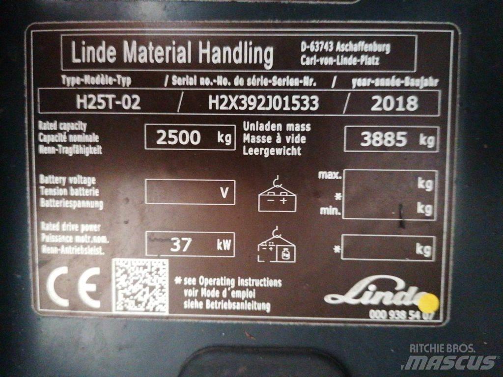Linde H25T-02 Carretillas LPG