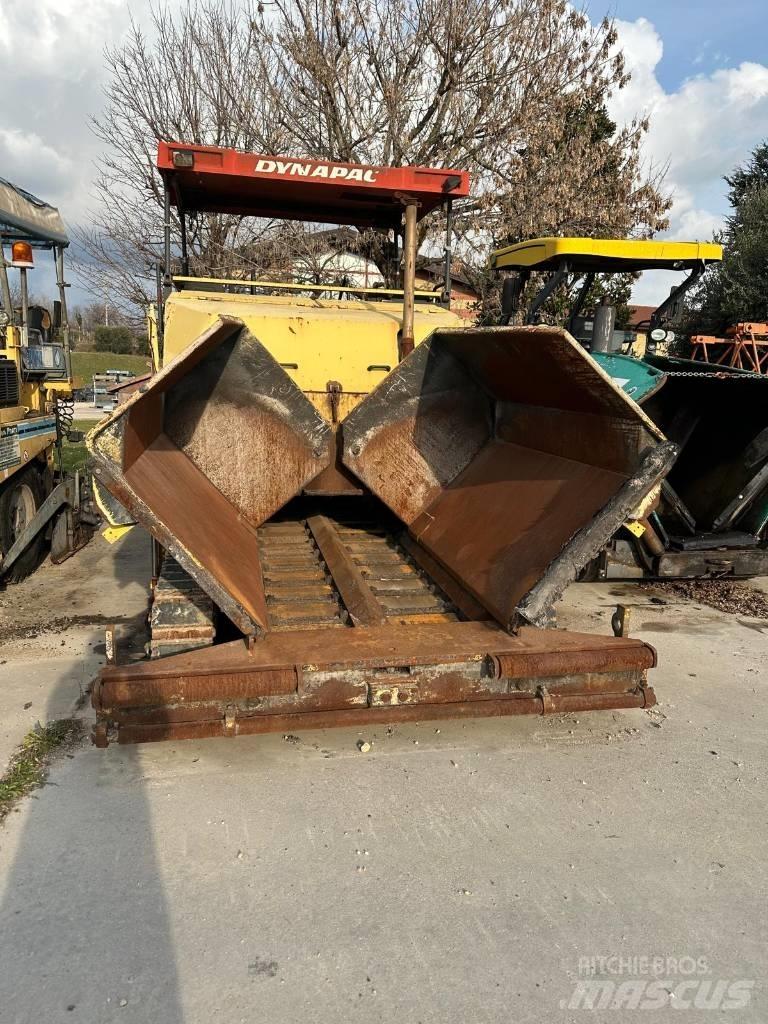 Dynapac F 141 C Asfaltadoras