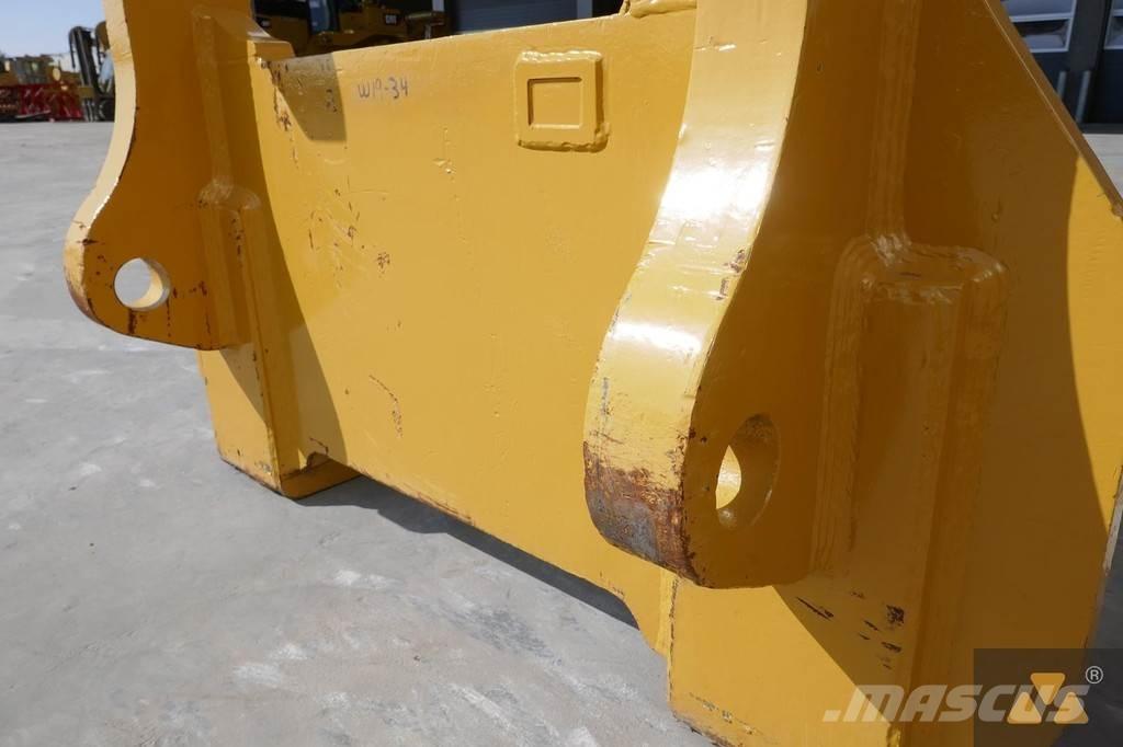 OM Forks Cat 980H Transporte - Otros