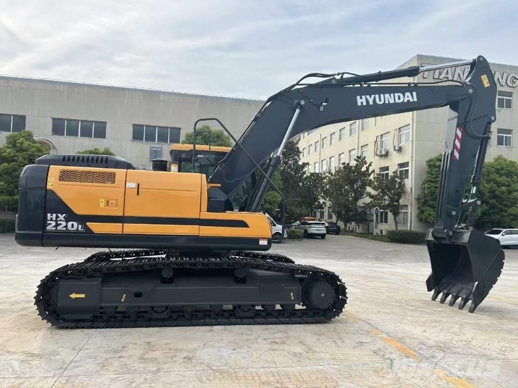 Hyundai HX 220 L Excavadoras de cadenas