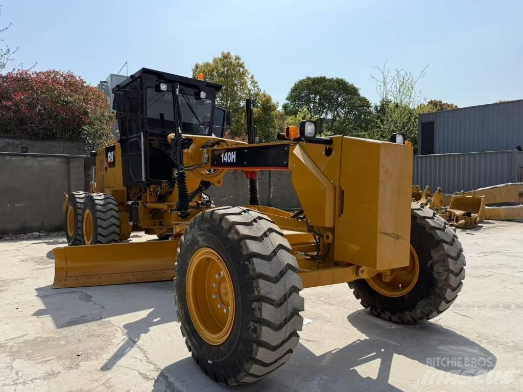 CAT 140 H Motoniveladoras