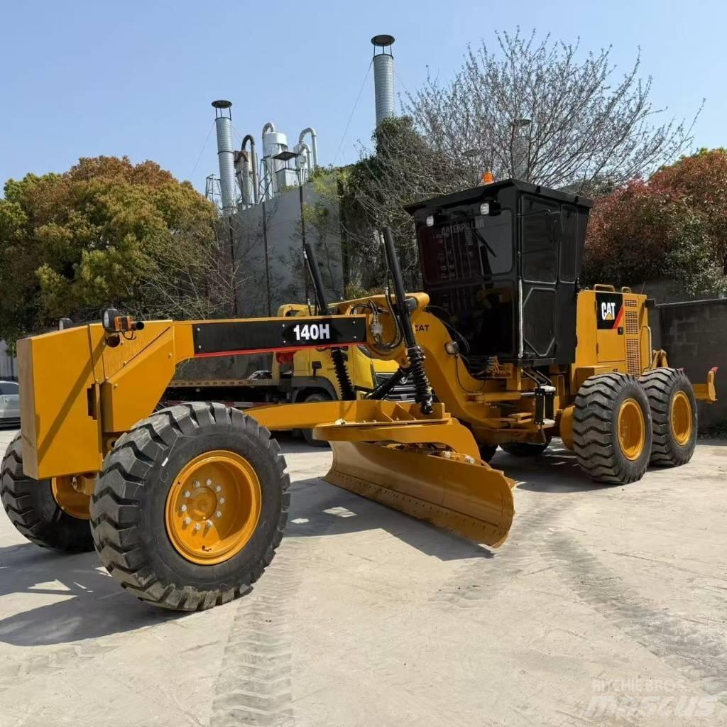 CAT 140 H Motoniveladoras