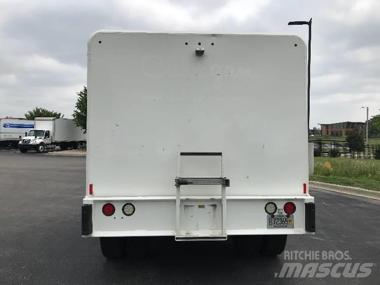 Freightliner M2 Camiones botelleros