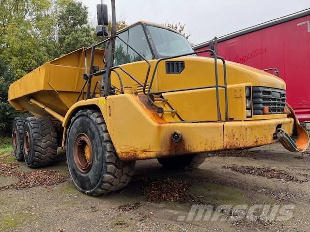 CAT 740 Dúmpers articulados