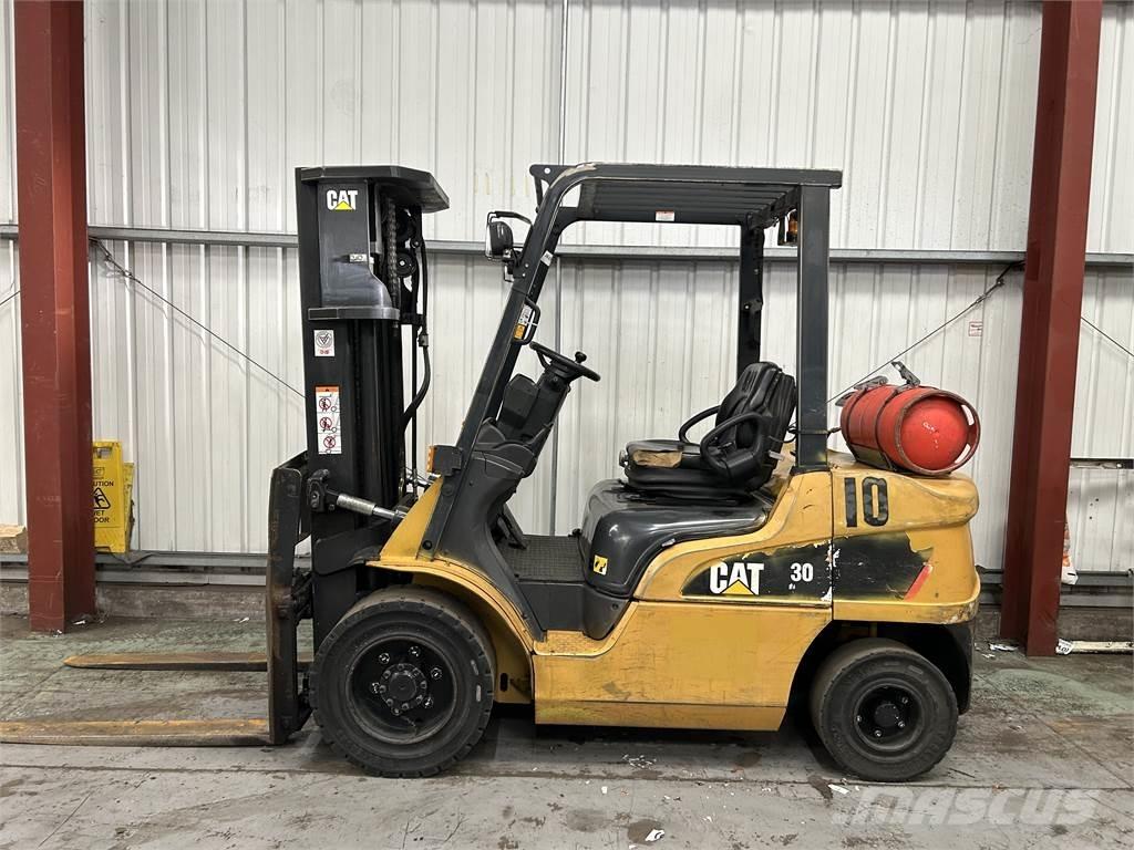 CAT GP30NT Carretillas LPG