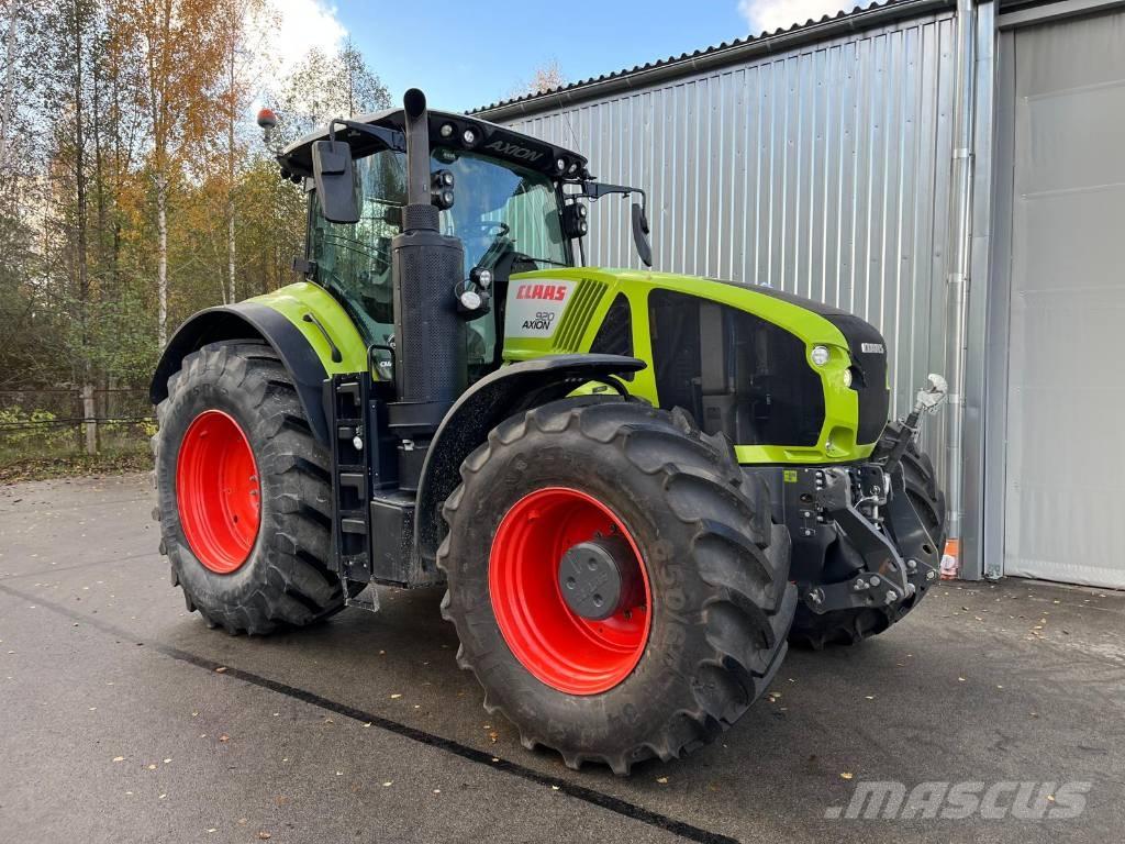 CLAAS Axion 920 Tractores