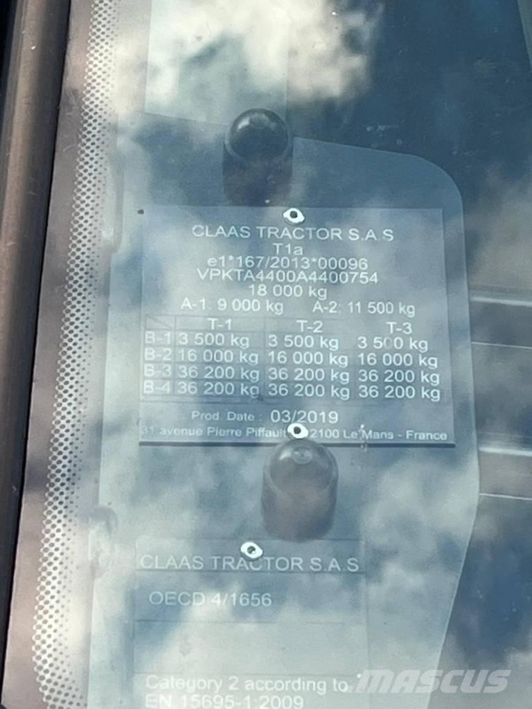 CLAAS Axion 920 Tractores