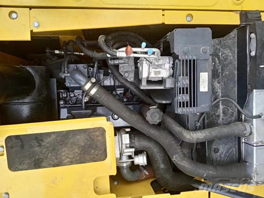 Komatsu PC130-7 Excavadoras de cadenas