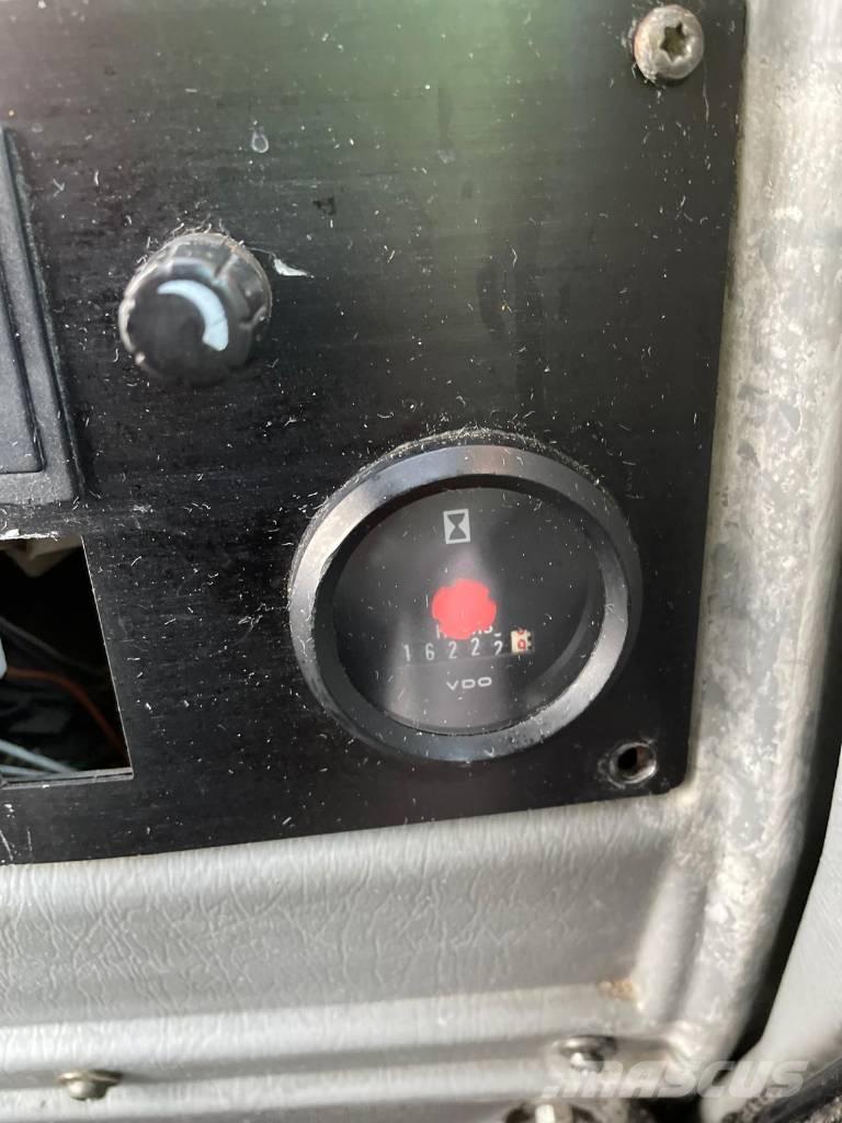 Volvo L 70 E Cargadoras sobre ruedas