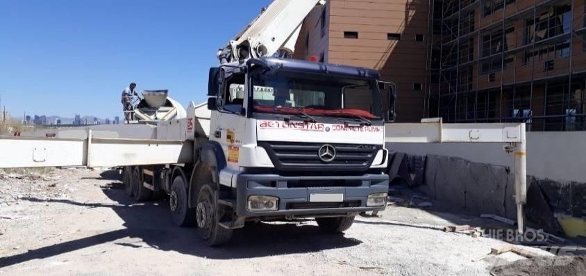 Betonstar 43M-5RZ Camión hormigonera
