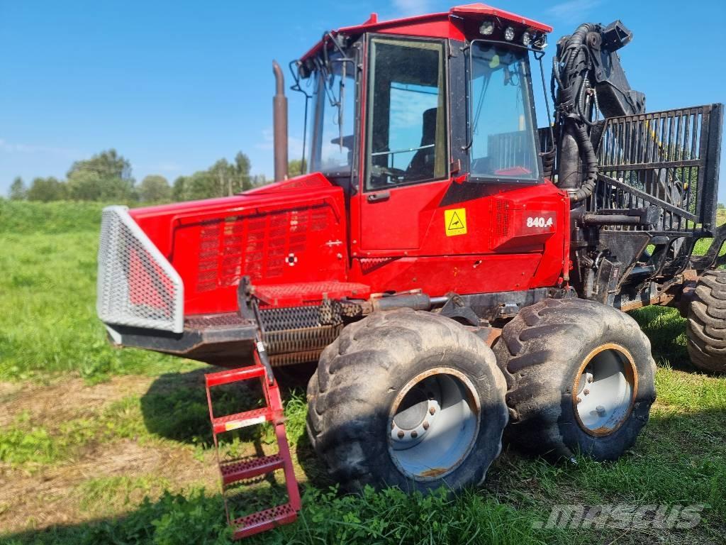 Komatsu 840.4 Autocargadoras