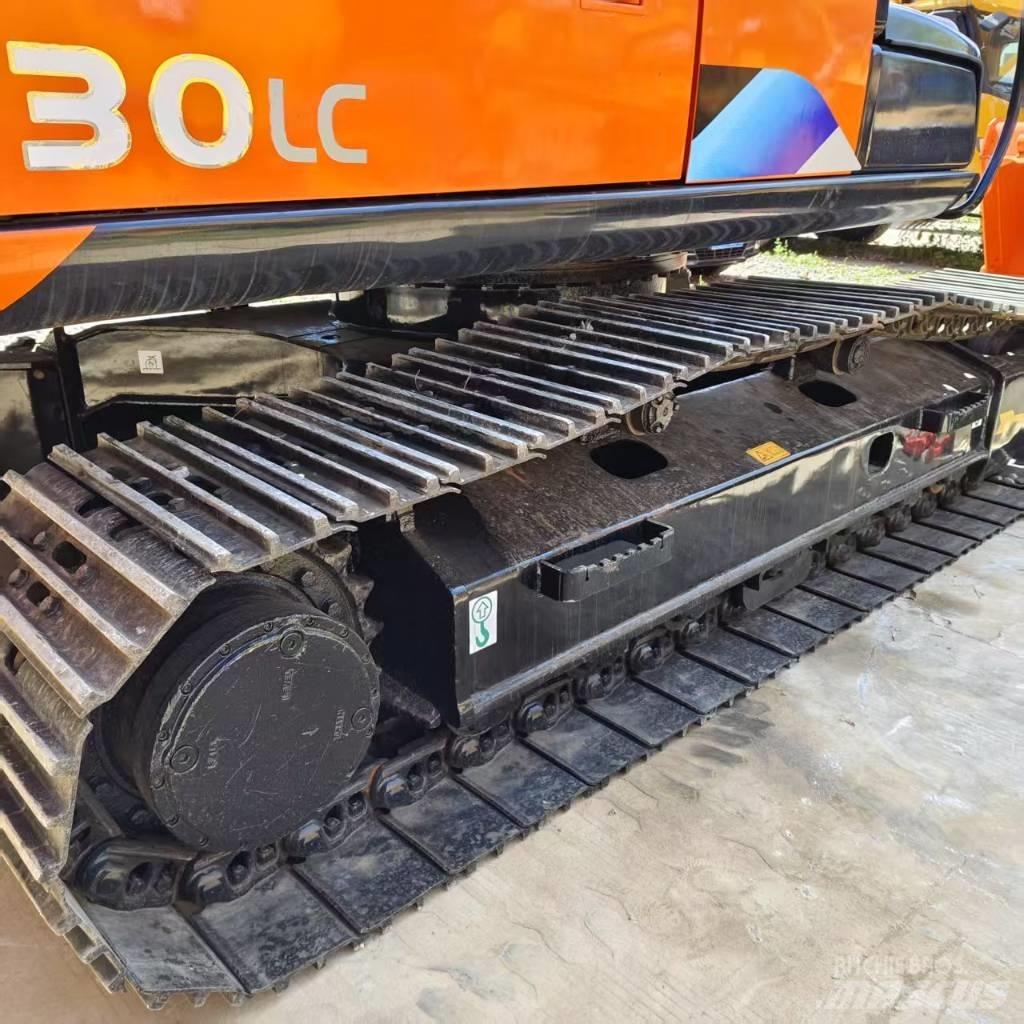 Hitachi ZX 130 Excavadoras de cadenas