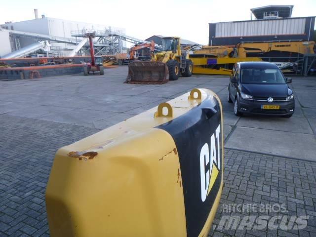 CAT 336 F L Chasis y suspención