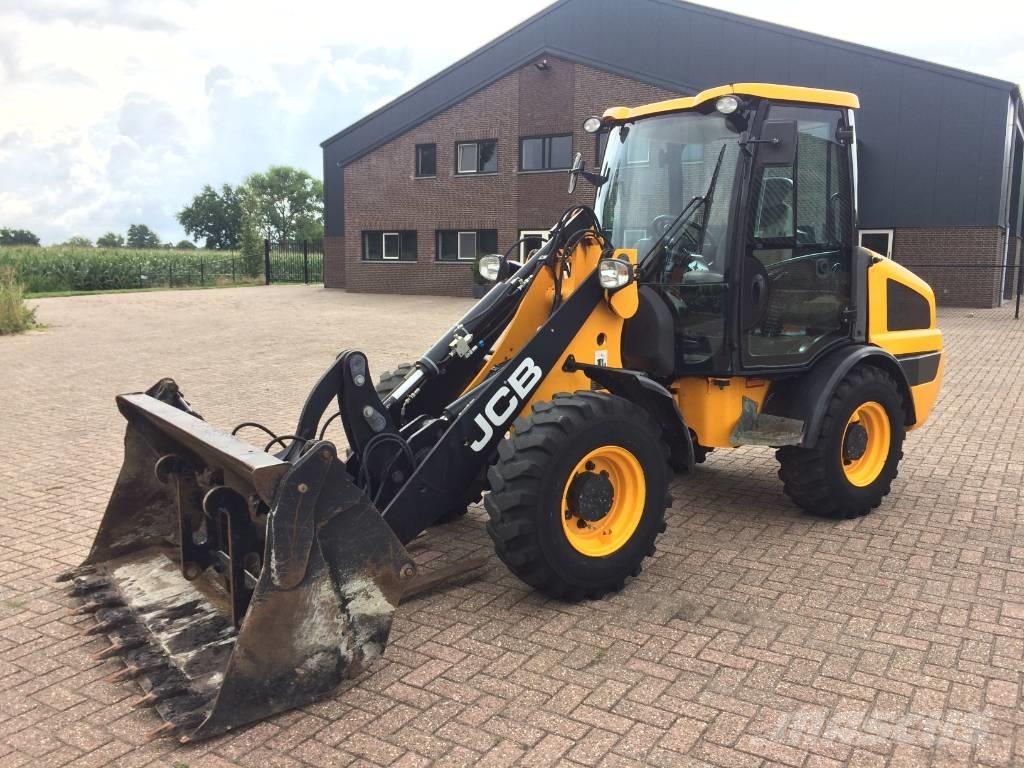 JCB 406 Cargadoras sobre ruedas