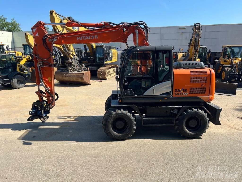 Hitachi 140W Excavadoras de ruedas