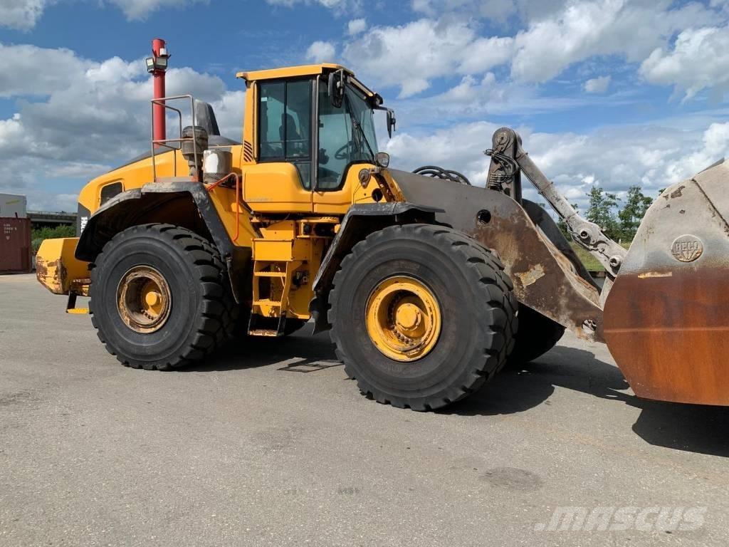 Volvo L 220 H Cargadoras sobre ruedas