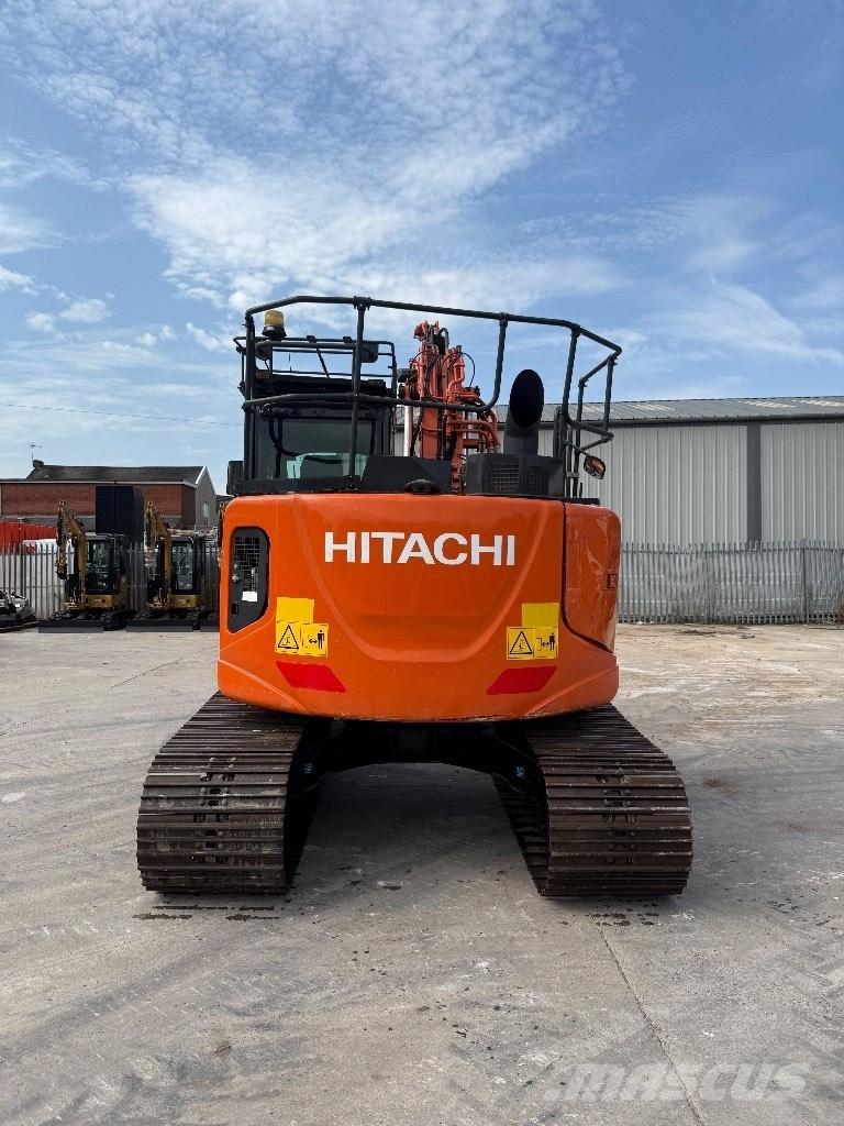 Hitachi ZX 135 US-6 Excavadoras de cadenas